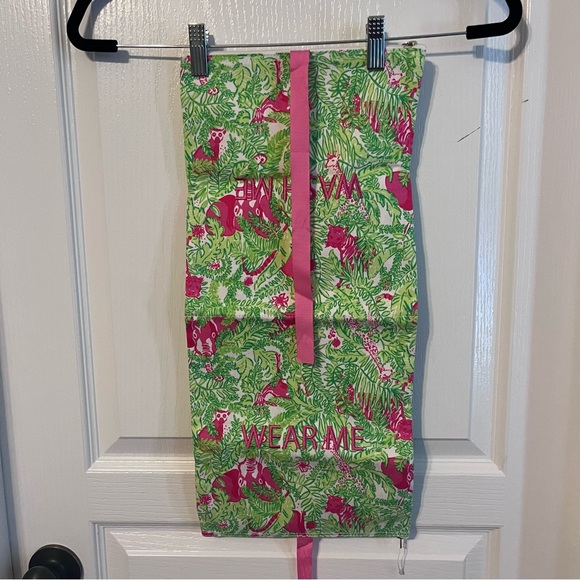 Lilly Pulitzer Handbags - Lilly Pulitzer Wash Me Wear Me Laundry Travel Bag for Intimates